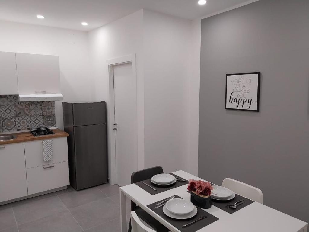 Ferienwohnung Amuni O 123 Palermo Exterior foto